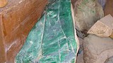 jade_raw_305px.jpg