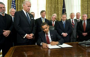 Obama_gitmo_sign_305px.jpg Obama_gitmo_sign_305px.jpg