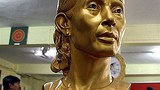 ASSK_statue_305px.jpg