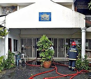 KL_embassy_fire_305px.jpg KL_embassy_fire_305px.jpg