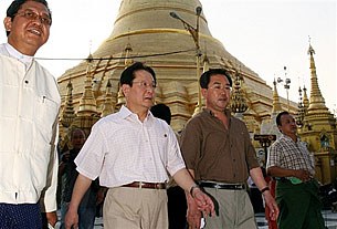 N_Korea_minister_305px.jpg N_Korea_minister_305px.jpg