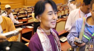 assk-parliament-0502-b305 assk-parliament-0502-b305