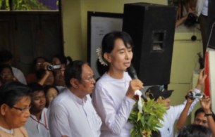 assk-victory-speech-0402-b305 assk-victory-speech-0402-b305