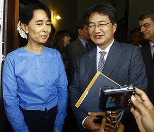 assk_joseph_yun_305_z.png assk_joseph_yun_305_z.png