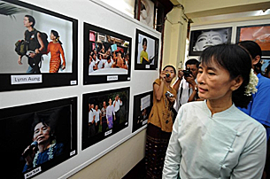 assk_photo_exhibit_305_z.png assk_photo_exhibit_305_z.png