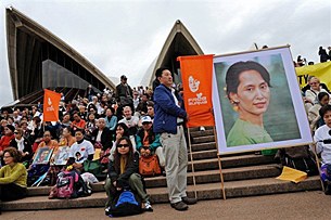 australia_free_suu_kyi_305_z.jpg australia_free_suu_kyi_305_z.jpg