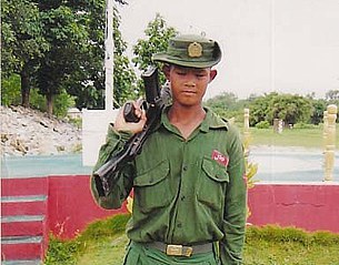 child_soldier_san_oo_305_z child_soldier_san_oo_305_z