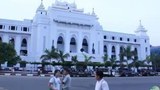 city-hall-b305
