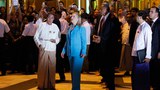 clinton-shwedagon2-305