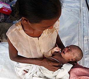 nargis_new_born_baby_A_305px.jpg nargis_new_born_baby_A_305px.jpg