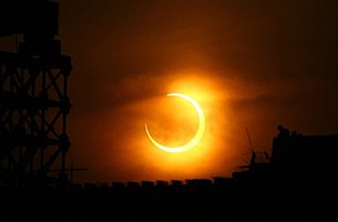 eclipse_305px.jpg eclipse_305px.jpg