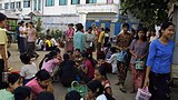 factory_workers_305px.jpg