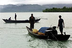 fishing_boat_305_z.png fishing_boat_305_z.png