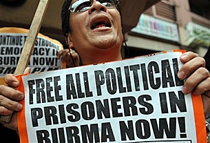free_prisoners_manila_305_z.jpg free_prisoners_manila_305_z.jpg