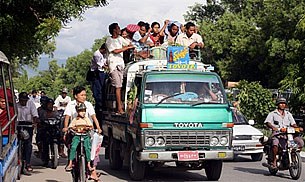 highway_truck_305px.jpg highway_truck_305px.jpg
