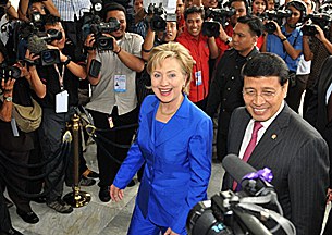 hilary_wirayuda_305px.jpg hilary_wirayuda_305px.jpg