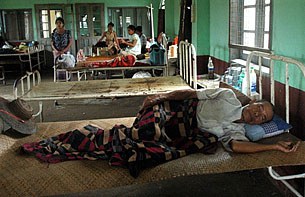 hospital_patients_generic_305px.jpg hospital_patients_generic_305px.jpg