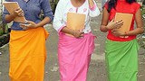 india_border_women_305px.jpg