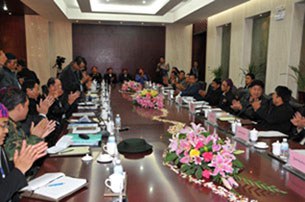 kio-government-meet-b305 kio-government-meet-b305