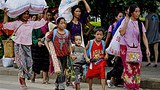 kokang_refugee_group_305px.jpg