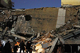 libya_kadhafi_air_strike_305_z.png libya_kadhafi_air_strike_305_z.png