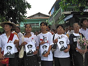 martyrs-day-group-305 martyrs-day-group-305