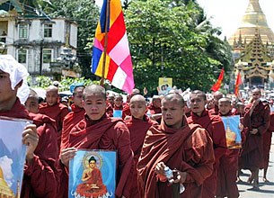 monks_march_09-25-07_305_z monks_march_09-25-07_305_z