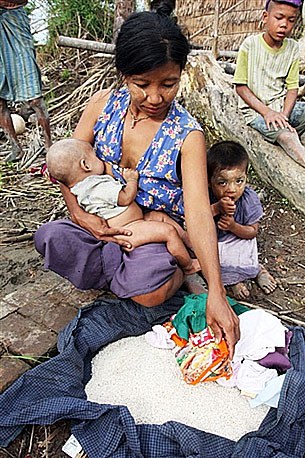 mother_children_rice_305px.jpg mother_children_rice_305px.jpg