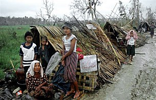 nargis_huts_305px.jpg nargis_huts_305px.jpg