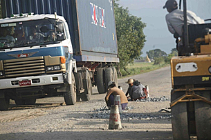 naypyidaw_road_construction_305_z.png naypyidaw_road_construction_305_z.png