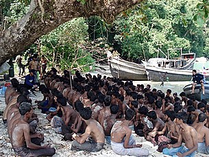 rohingya_island_305px.jpg rohingya_island_305px.jpg