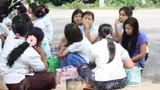 sabae-garment-protest-b305