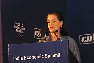 sonia_gandhi_305_z sonia_gandhi_305_z