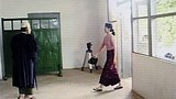 suu_kyi_court_tv_305px.jpg