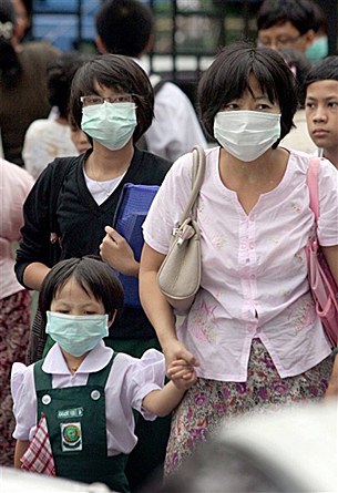 swine_flu_mask_305px.jpg swine_flu_mask_305px.jpg