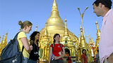 tourist_shwedagon_305_z.png