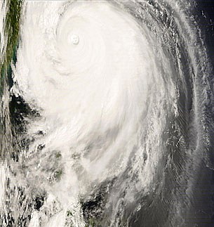 typhoon_jangmi_305px.jpg typhoon_jangmi_305px.jpg