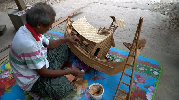 ရှေးဟောင်းလှေ ပုံစံငယ်တွေ ဖန်တီးတဲ့ မင်းကွန်းရွာသား ရှေးဟောင်းလှေ ပုံစံငယ်တွေ ဖန်တီးတဲ့ မင်းကွန်းရွာသား