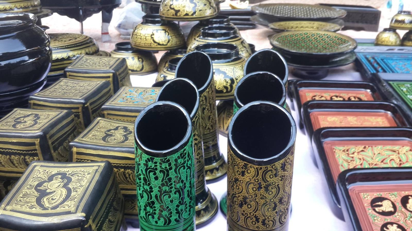 (ပုဂံက ယွန်းထည်ပစ္စည်းတွေကို ၂၀၂၂ ဇန်နဝါရီ ၁၅ ရက်က တွေ့ရစဥ်) Photo: RFA