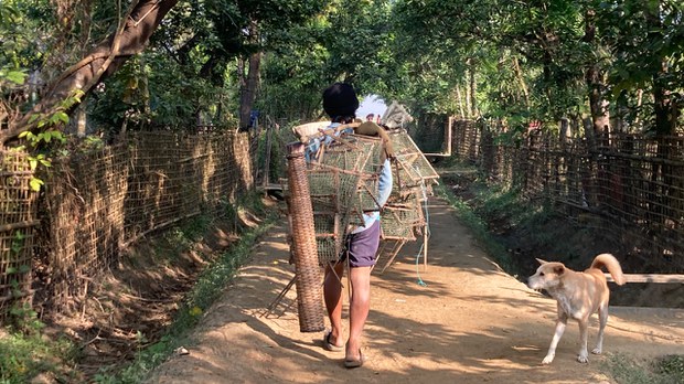 ဘူးသီးတောင် မေယုမြစ်ဘေးက ဘဝကိုကြံ့ကြံ့ခံနေကြသူများ