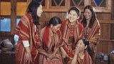 ချင်းရိုးရာဂျပ်ခုတ်ထည်တွေကို ပန်းချီပညာနဲ့ ပေါင်းစပ်ဖန်တီးနေသူ