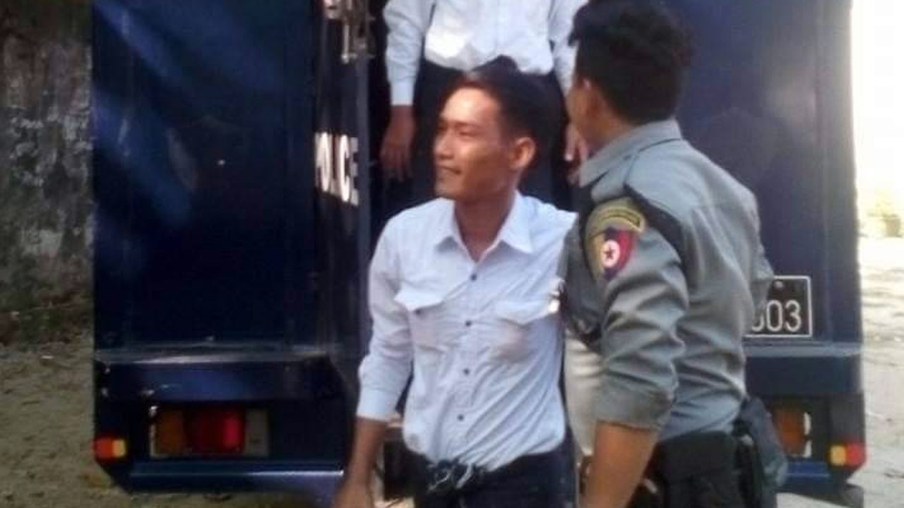 ညီအစ်ကိုလေးဦးတွင် ဒုတိယမြောက်ဖြစ်သူ ကိုနိုင်ဇော်ကြည်ဝင်းအား တွေ့ရစဉ်။ (ဓာတ်ပုံ - သူဇော်)