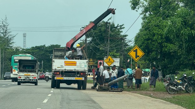 မီတာခနှစ်ဆကျော်တက်ပြီး မီးပိုပြတ်နေတဲ့ ရန်ကုန် မီတာခနှစ်ဆကျော်တက်ပြီး မီးပိုပြတ်နေတဲ့ ရန်ကုန်