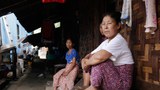 ဘဝနေဝင်ချိန်ကို ဒုက္ခသည်စခန်းမှာ ကုန်ဆုံးနေရတဲ့ ကချင်သက်ကြီးဒုက္ခသည်များ