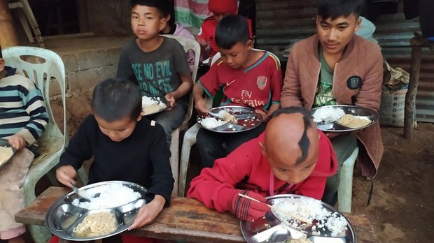 စားသောက်ရေး အခက်ကြုံနေတဲ့ ကွတ်ခိုင်က မိဘမဲ့ဂေဟာ စားသောက်ရေး အခက်ကြုံနေတဲ့ ကွတ်ခိုင်က မိဘမဲ့ဂေဟာ