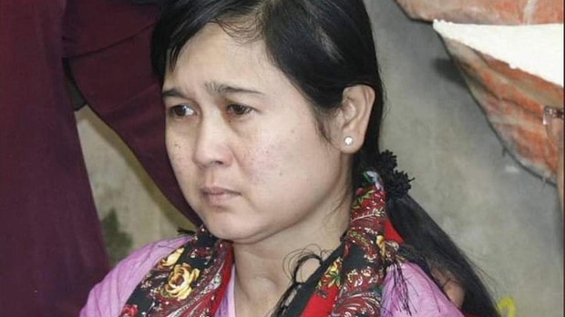 ဒေါ်လုံမငြိမ်းချမ်း သို့မဟုတ် နိုင်ငံရေးလောကဓံကြောင့် ကြွေလွင့်သူ ဒေါ်လုံမငြိမ်းချမ်း သို့မဟုတ် နိုင်ငံရေးလောကဓံကြောင့် ကြွေလွင့်သူ