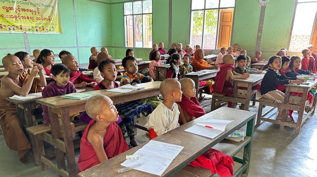 နွမ်းပါးတဲ့ ကလေးသုံးရာကျော်အတွက် ရုန်းကန်နေရတဲ့ ပရဟိတကျောင်း နွမ်းပါးတဲ့ ကလေးသုံးရာကျော်အတွက် ရုန်းကန်နေရတဲ့ ပရဟိတကျောင်း