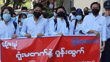 ကြေးမုံနဲ့ မြန်မာ့အလင်းက ရန်ကုန်ဝန်ထမ်းတွေ အာဏာဖီဆန်ရေးမှာ ပါဝင်လာ