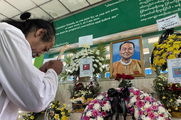 NLD နှစ် ၃၀ ခရီးကြမ်းမှာ မယိမ်းမယိုင်ပါဝင်ခဲ့သူ မုံရွာအောင်ရှင် NLD နှစ် ၃၀ ခရီးကြမ်းမှာ မယိမ်းမယိုင်ပါဝင်ခဲ့သူ မုံရွာအောင်ရှင်