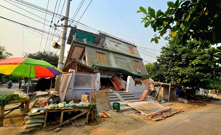 Sagaing 2 Sagaing 2.jpg